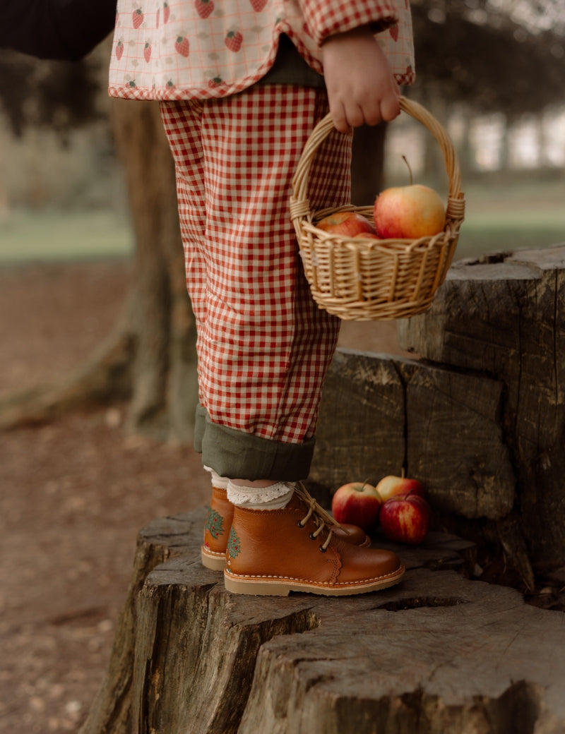 Petit Nord Apple Tree Scallop Boot Boots Cognac 002