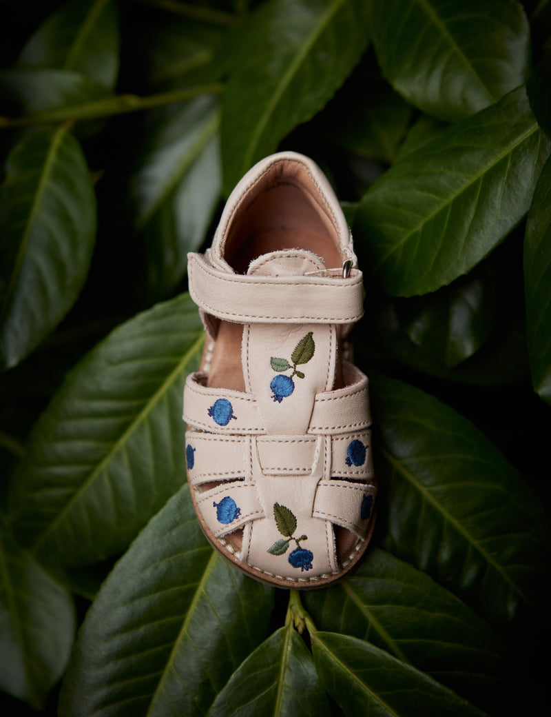 Petit Nord Blueberry Classic sandal Sandals Cream 052