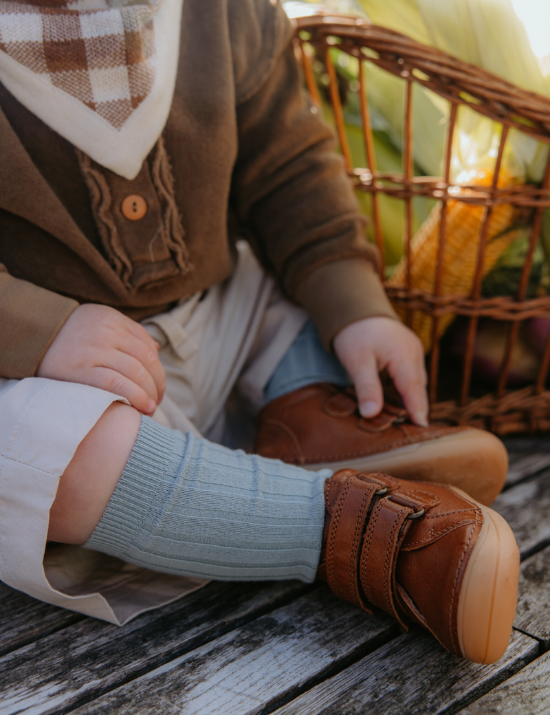 Petit Nord Mini Bootie Velcro Low Boot Shoes Cognac 002