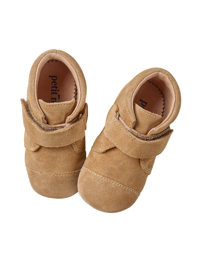 Petit Nord Shoe with Velcro Indoor Shoes Sahara Suede 122