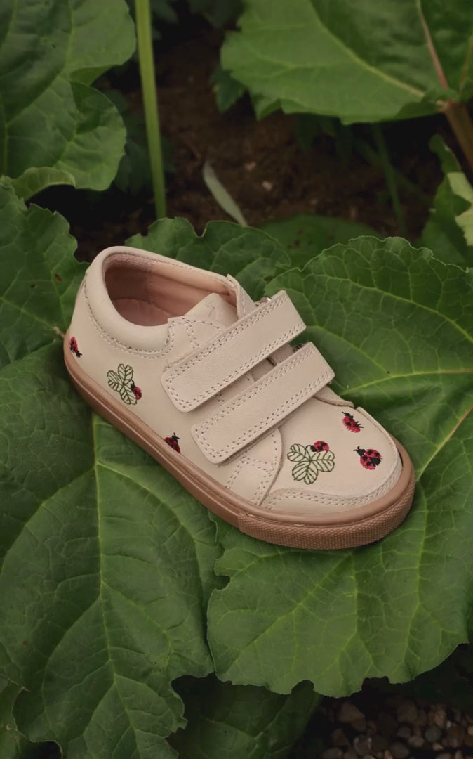Petit Nord Ladybug Low Sneaker Sneakers Cream 052