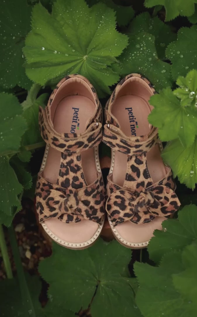 Petit Nord Bow Sandal Sandals Leopard 172